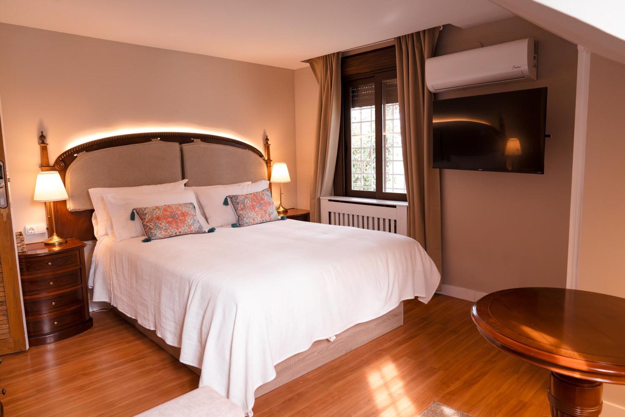 Vega De La Reina Country house