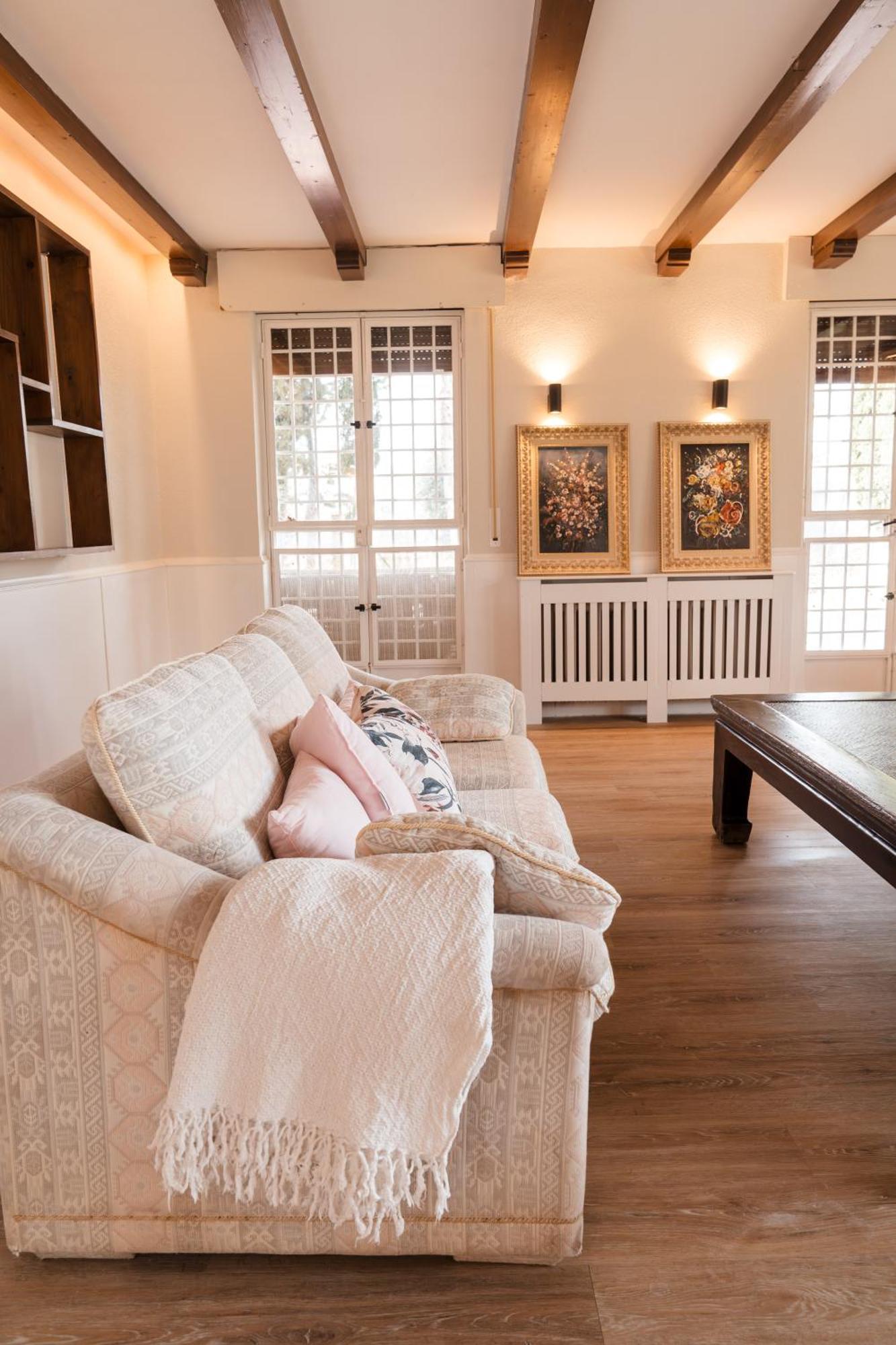 Country house Vega De La Reina *