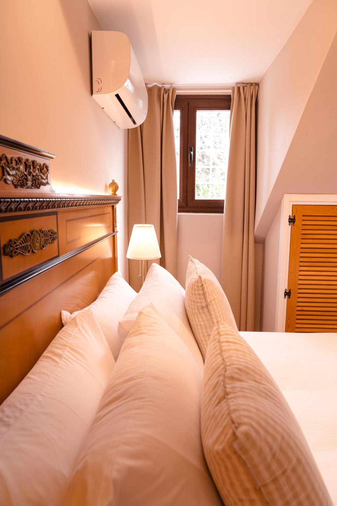 Vega De La Reina Country house